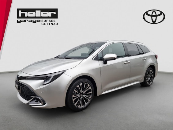 First vehicle image