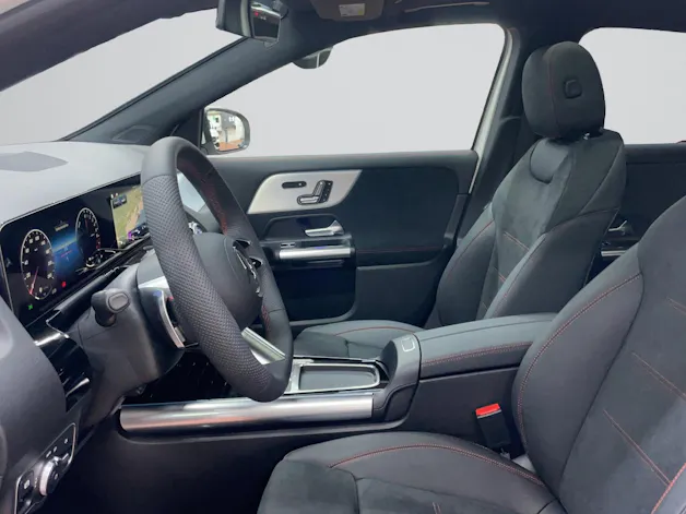 Mercedes-Benz GLA 250 e AMG Line