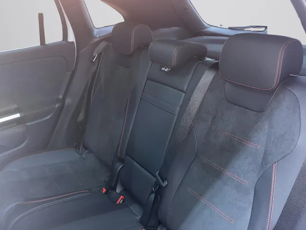 Mercedes-Benz GLA 250 e AMG Line