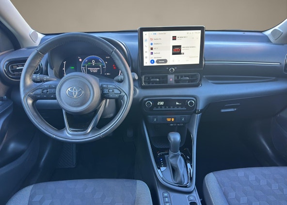 Vehicle image 10 Vehicle image 10