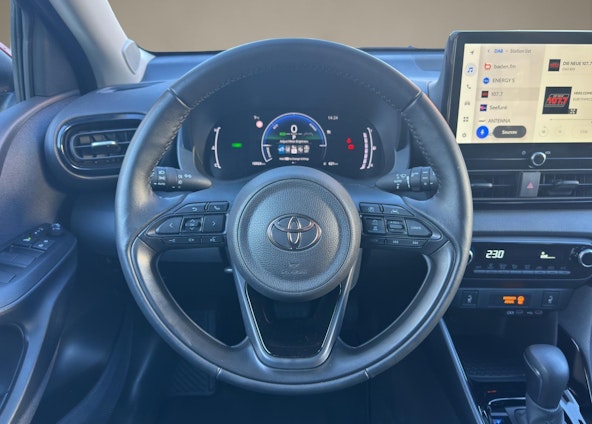 Vehicle image 12 Vehicle image 12