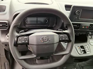 Toyota PROACE Van L1 75KWh Advanced