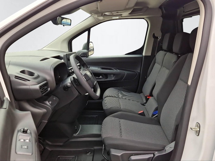 Vehicle image TOYOTA PROACE CITY