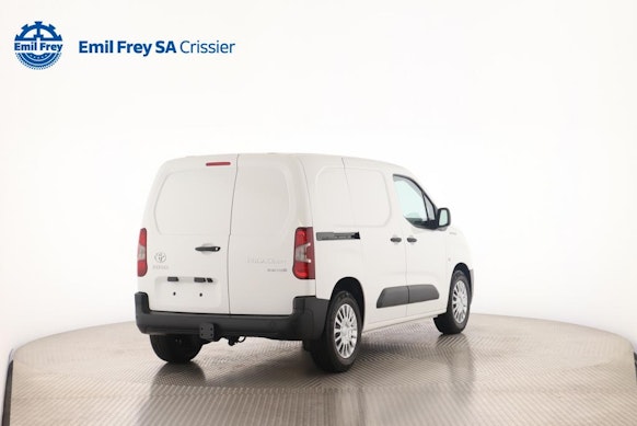 TOYOTA PROACE CITY Van L2 52KWh Active 1