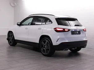 Mercedes-Benz GLA 200 Night Star AMG Line