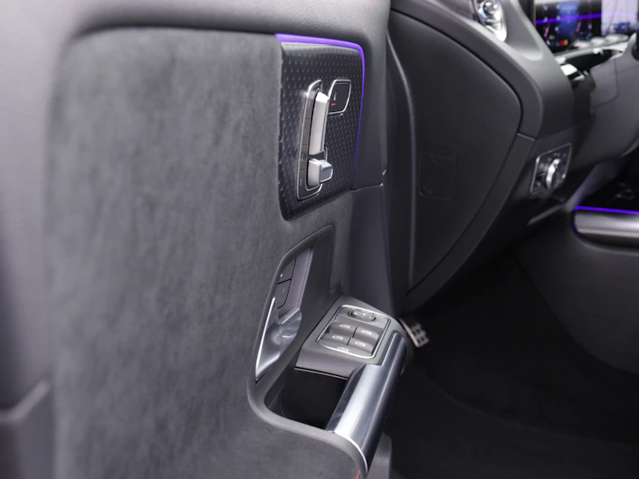 Fahrzeugbild MERCEDES-BENZ GLA 200