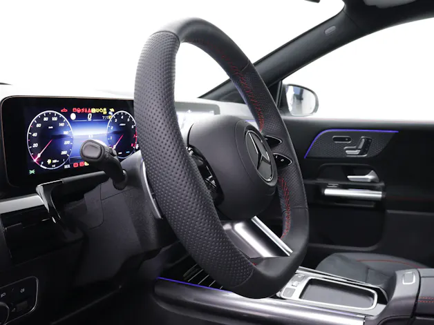 Mercedes-Benz GLA 200 Night Star AMG Line