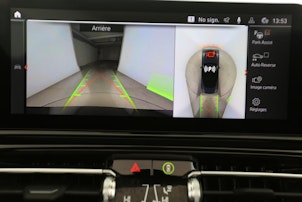 Vehicle image BMW 840i xDrive Cabriolet