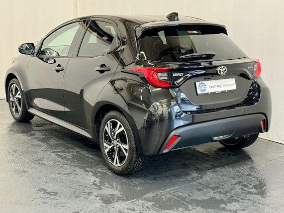 Vehicle image 7