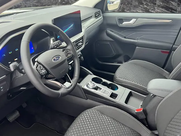 Ford Kuga 2.5 Hybrid Titanium 4x4