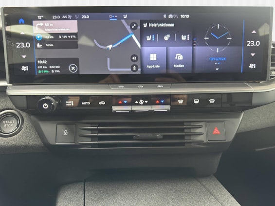 Vehicle image 8 Vehicle image 8