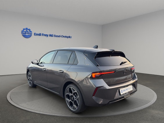 Vehicle image 6 Vehicle image 6