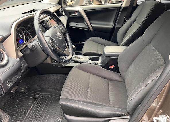 Vehicle image 7 Vehicle image 7