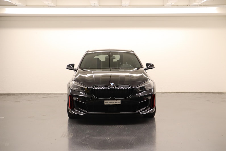 Vehicle image BMW 1 SERIES