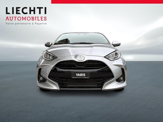 Vehicle image 10