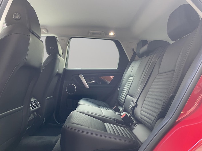 Vehicle image LAND ROVER DISCOVERY SPORT