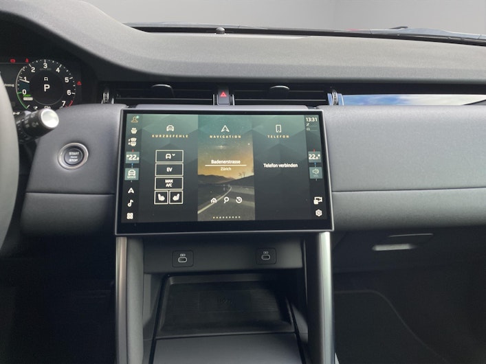 Vehicle image LAND ROVER DISCOVERY SPORT