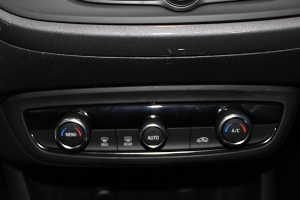 Vehicle image 11 Vehicle image 11