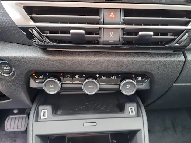 Citroën C4 1.2 Hybrid  Max