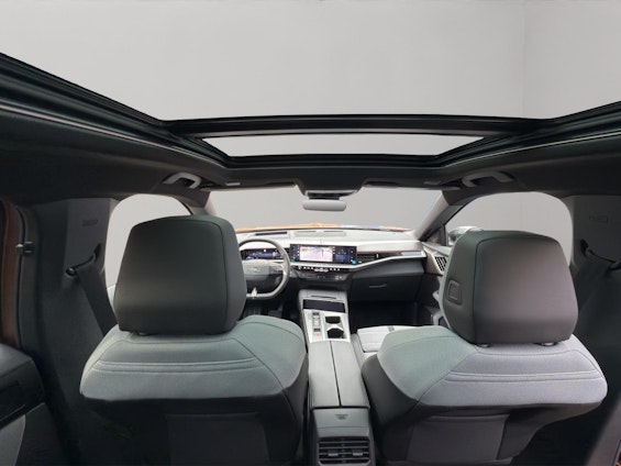 Vehicle image 12 Vehicle image 12