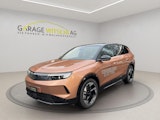 First vehicle image