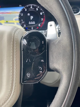 Vehicle image 8 Vehicle image 8