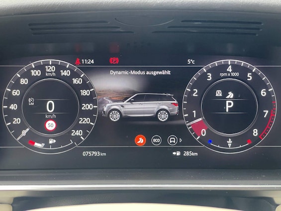 Vehicle image 9 Vehicle image 9