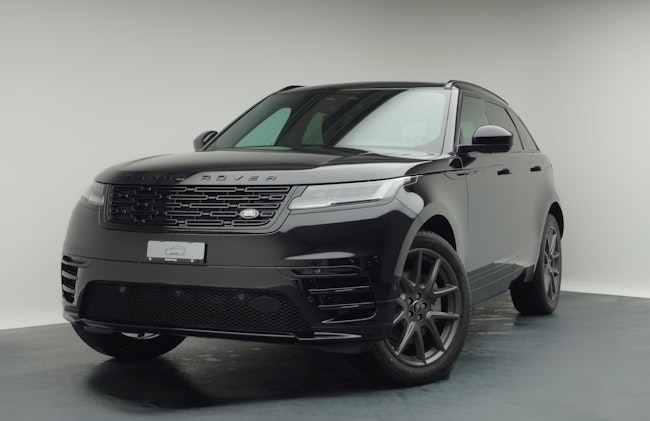 First vehicle image
