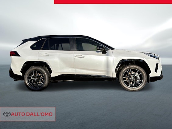 Vehicle image 3 Vehicle image 3