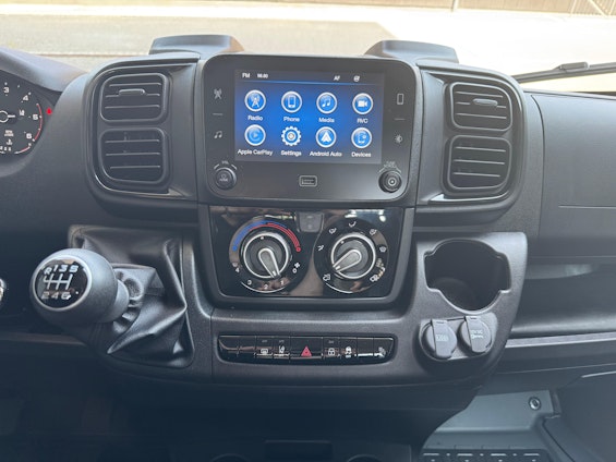 Vehicle image 9 Vehicle image 9