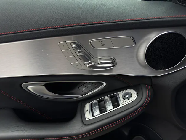 Mercedes-Benz C 63 AMG Speedshift