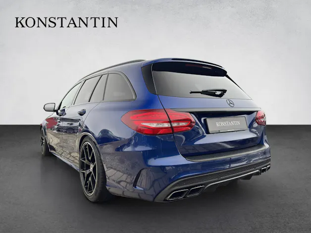 Mercedes-Benz C 63 AMG Speedshift