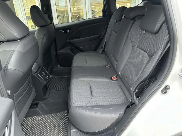 Subaru Forester Station 2.0i e-Boxer Swiss Plus