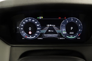 Vehicle image LAND ROVER Range Rover Velar 2.0 P400e Dynamic SE