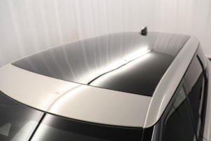 Vehicle image LAND ROVER Range Rover Evoque 1.5 T 270e Dynamic SE