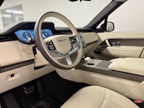 Vehicle image LAND ROVER Range Rover 3.0 D I6 350 SV LWB