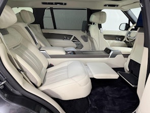 Vehicle image LAND ROVER Range Rover 3.0 D I6 350 SV LWB