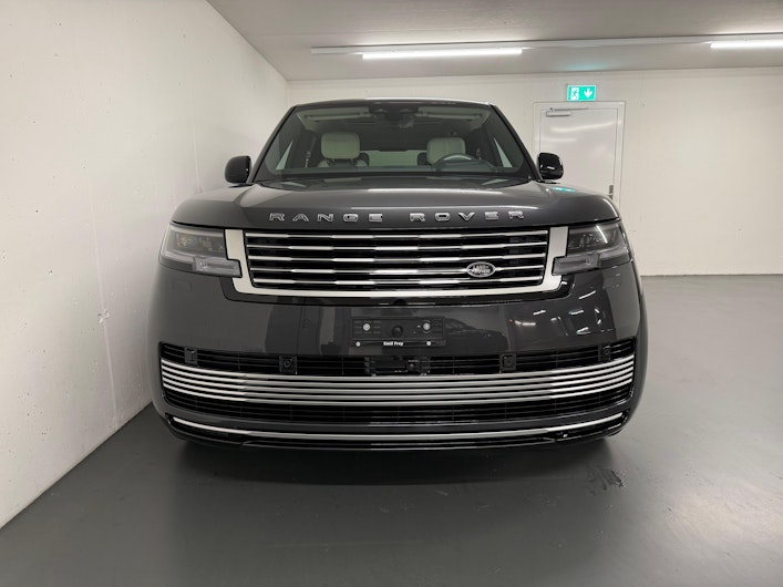 Vehicle image LAND ROVER RANGE ROVER
