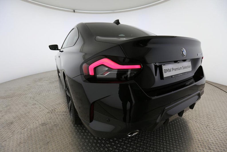 Vehicle image BMW 2 SERIES