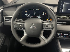 Vehicle image MITSUBISHI Outlander 2.4 PHEV Instyle 4x4