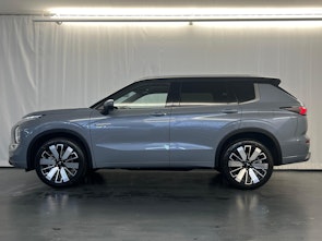 Vehicle image MITSUBISHI Outlander 2.4 PHEV Instyle 4x4