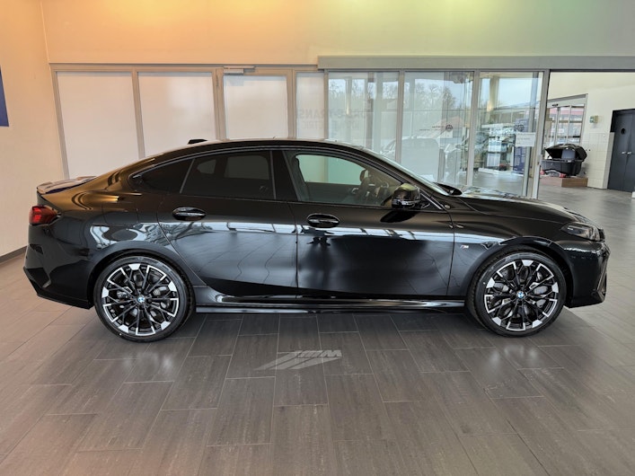 Vehicle image BMW 2 SERIES
