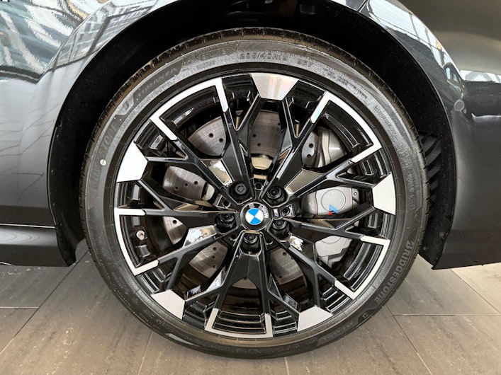 Vehicle image BMW 2 SERIES