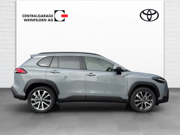 Toyota Corolla Cross 2.0 HSD Trend AWD-i