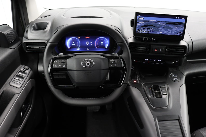 Vehicle image TOYOTA PROACE CITY VERSO