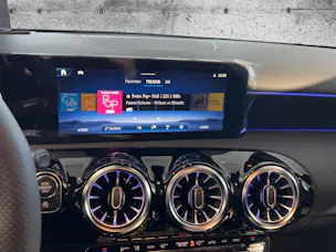 Mercedes-Benz A 250 AMG Line 4m