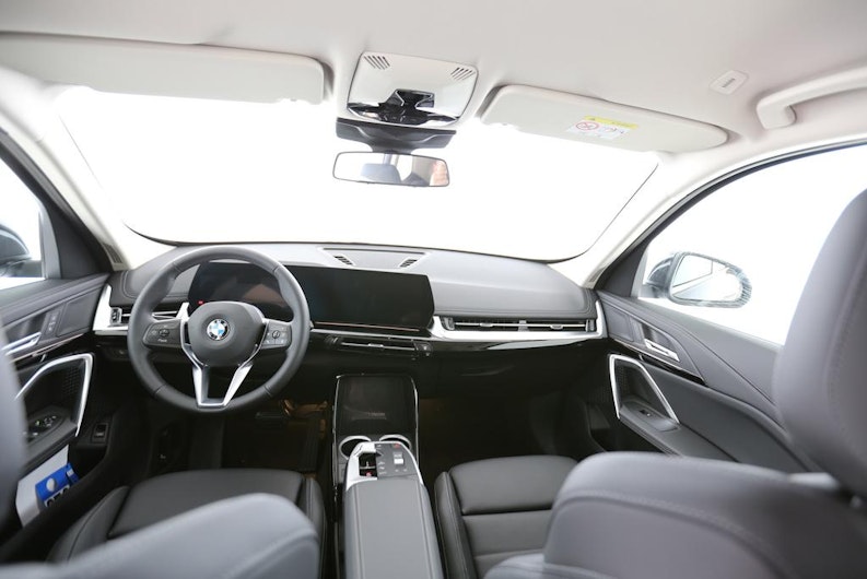 Vehicle image BMW X1