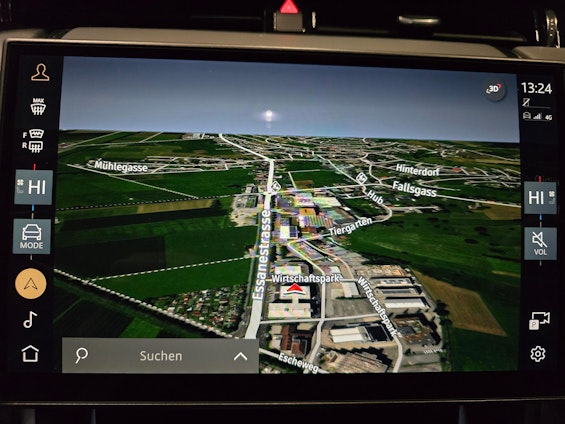 Vehicle image 32 Vehicle image 32