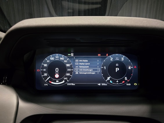 Vehicle image 9 Vehicle image 9