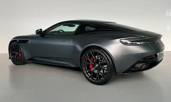 ASTON MARTIN DB12 Coupé 4.0 V8 Bi-Turbo 2